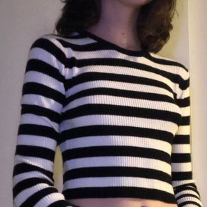 Zara Knit Cropped Shirt